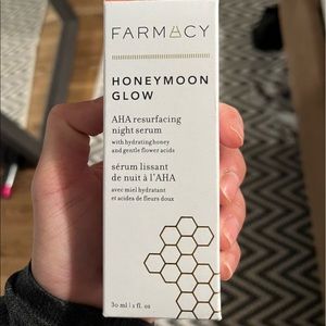 Farmacy honeymoon glow